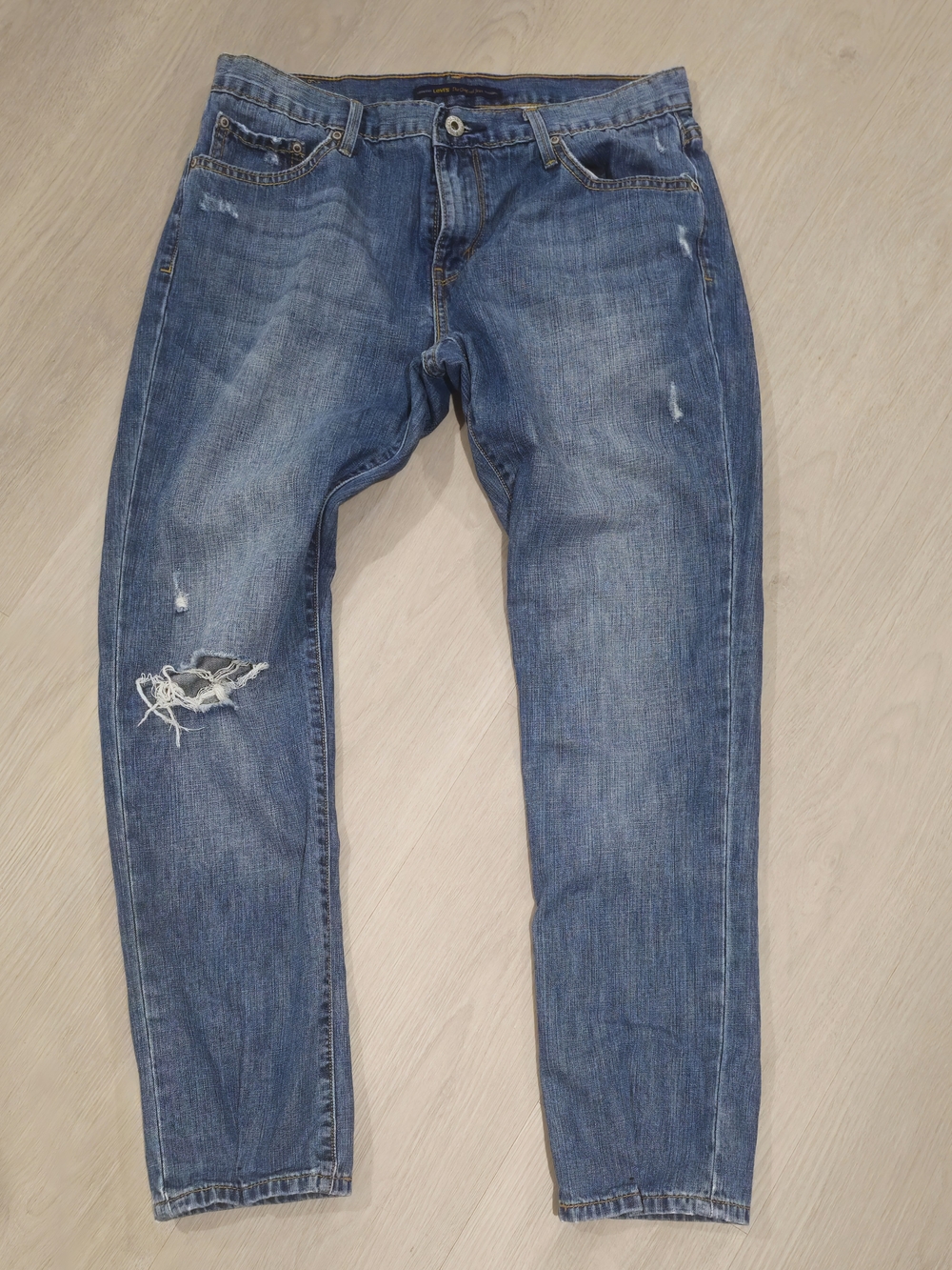 Levi's The Original Boyfriend Distressed Jeans